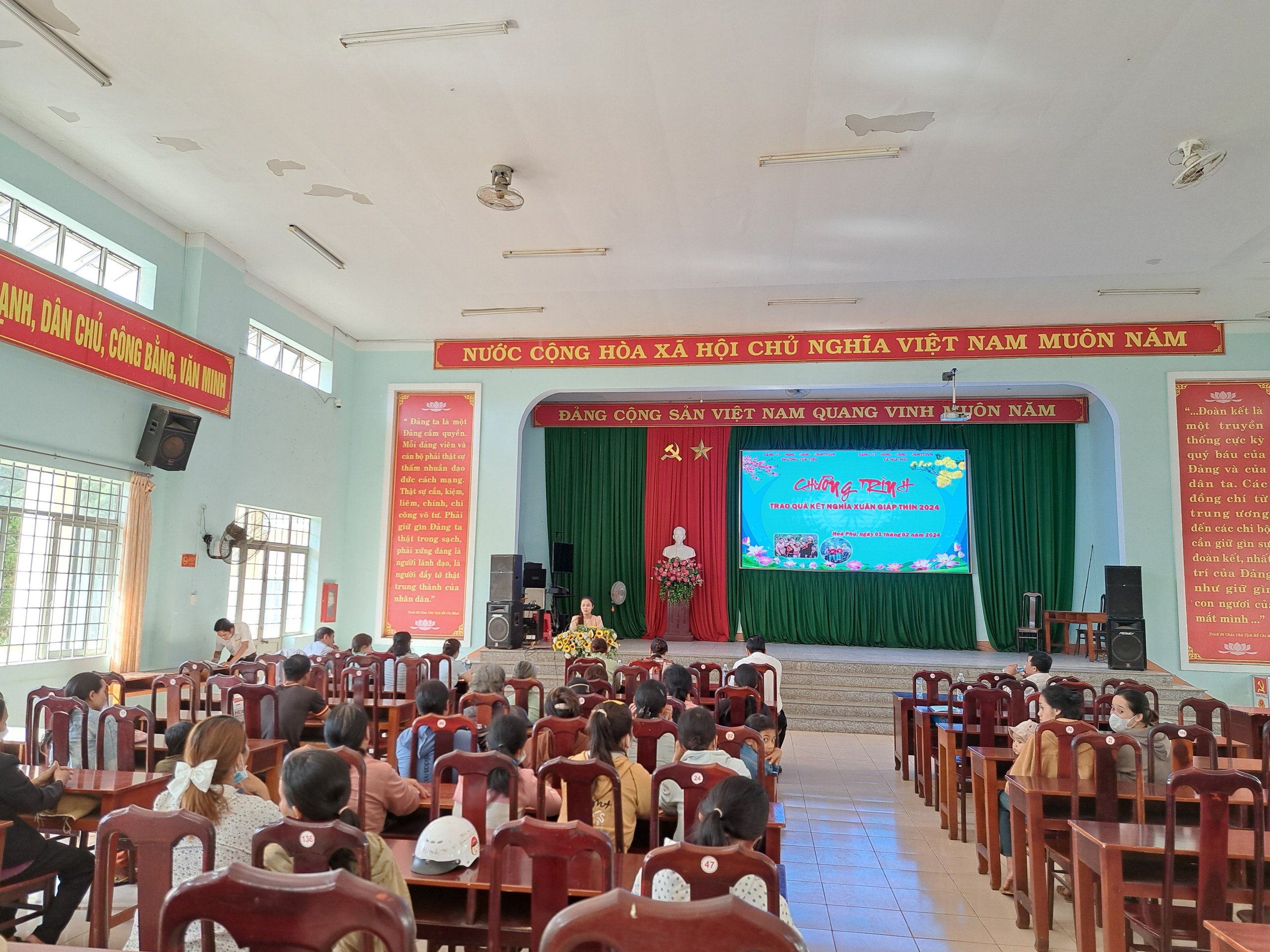 4.3. THAM BUON KET NGHIA